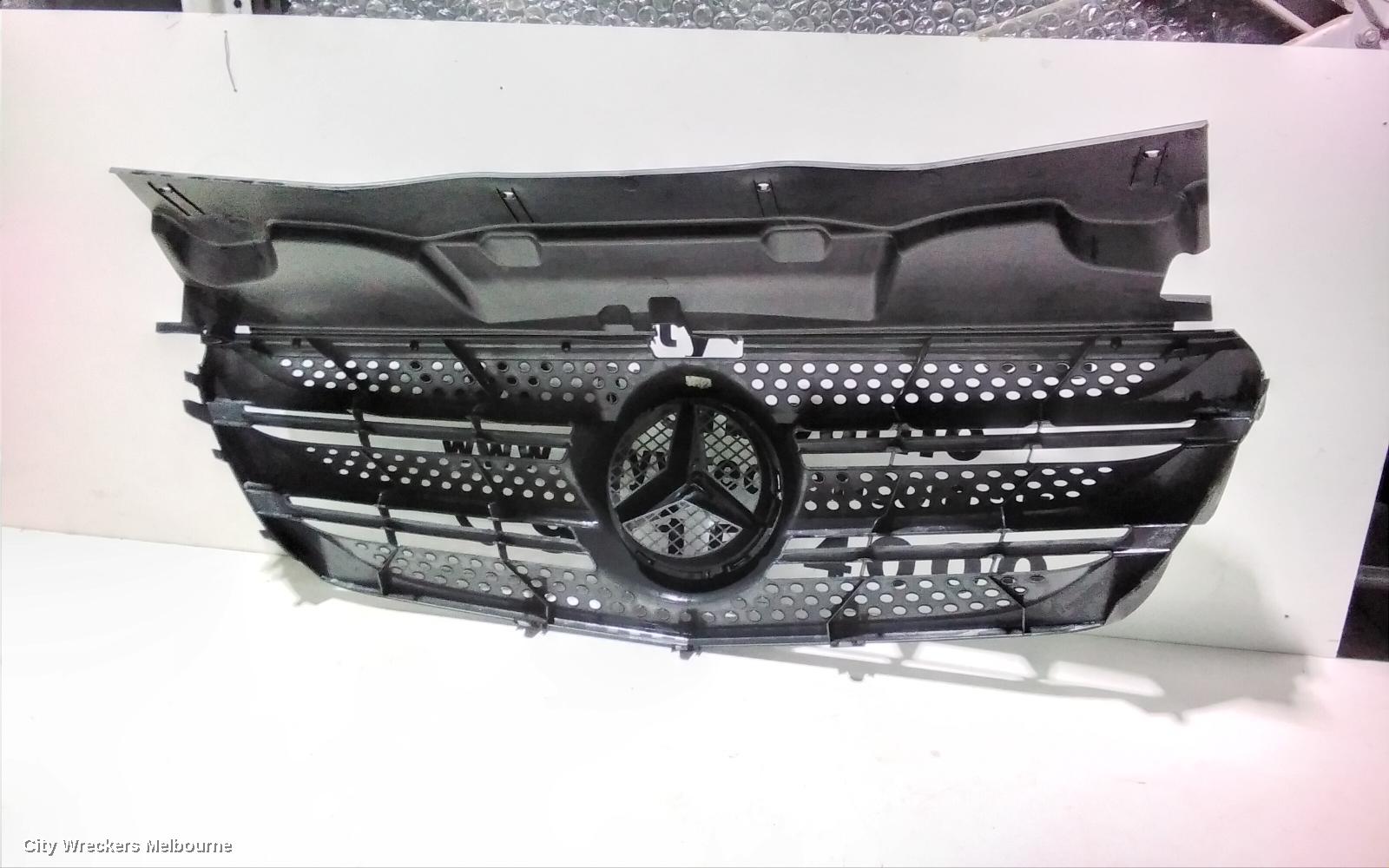MERCEDES VITO GRILLE, RADIATOR GRILLE, SILVER INSERT, 447, 03/2015 - 10/2020