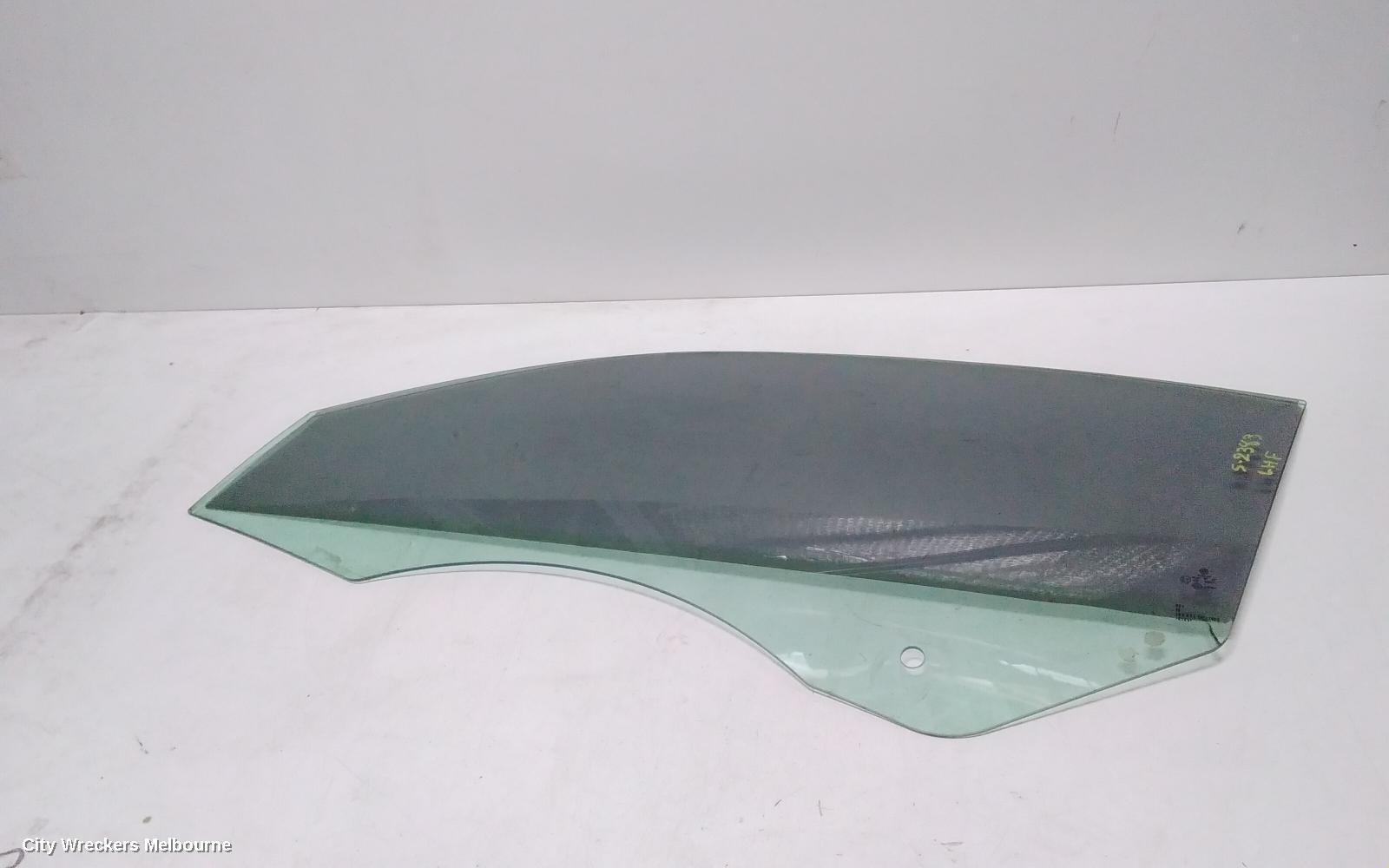 VOLKSWAGEN EOS LEFT FRONT DOOR WINDOW, 1F, 02/2007 - 12/2014