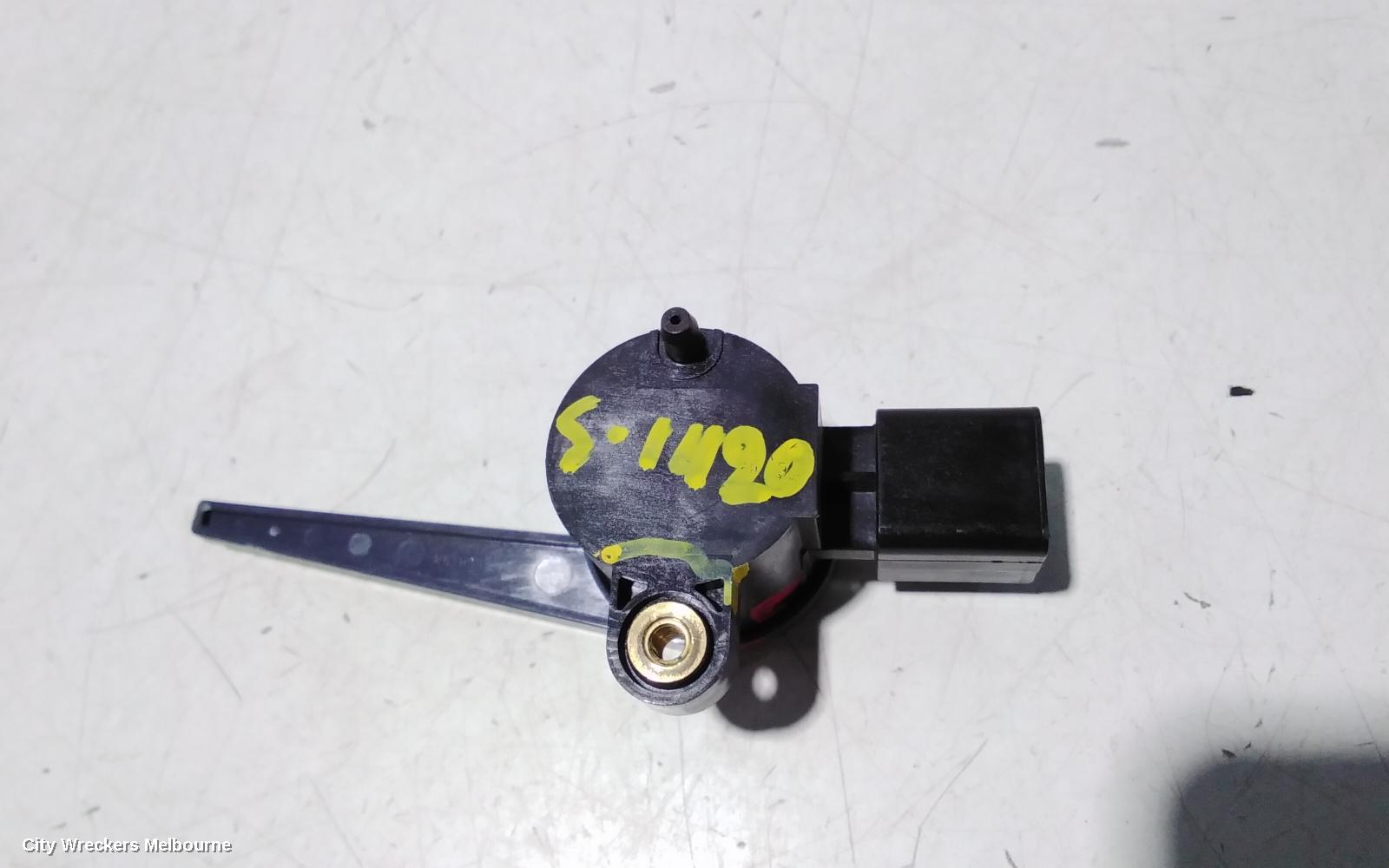 DODGE JOURNEY, JC, 05/2008 - 12/2016, SENSOR BRAKE PEDAL ~ 56029473AC: 107607
