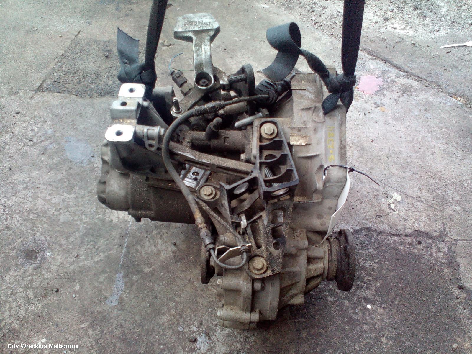 VOLKSWAGEN GOLF TRANS/GEARBOX, MANUAL, PETROL, 1.4, GEN 6, KWB CODE, 10/2008 - 03/2013