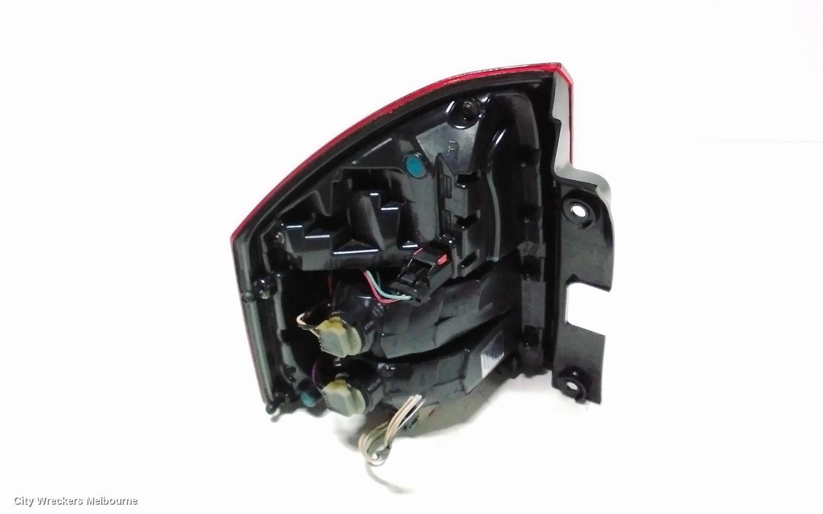 JEEP COMPASS RIGHT TAILLIGHT, MK, IN BODY, SMOKED BEZEL, 07/2013 - 12/2016
