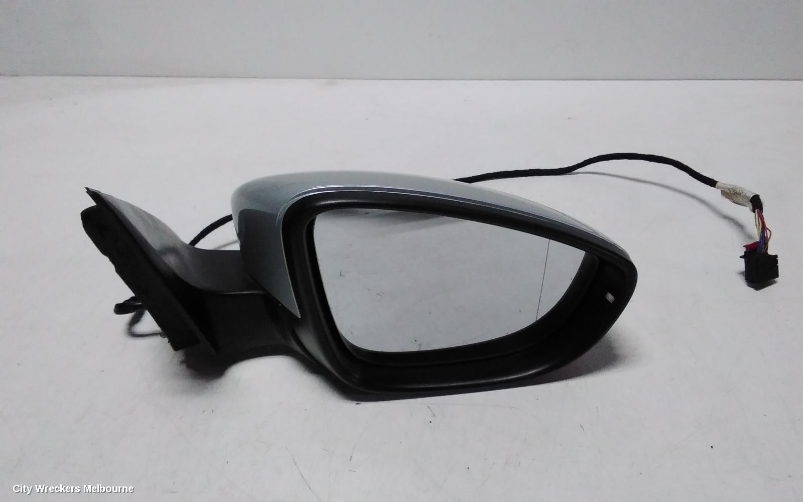 VOLKSWAGEN JETTA RIGHT DOOR MIRROR, 1B, POWER FOLD (6XP CODE), 02/2011 - 10/2014