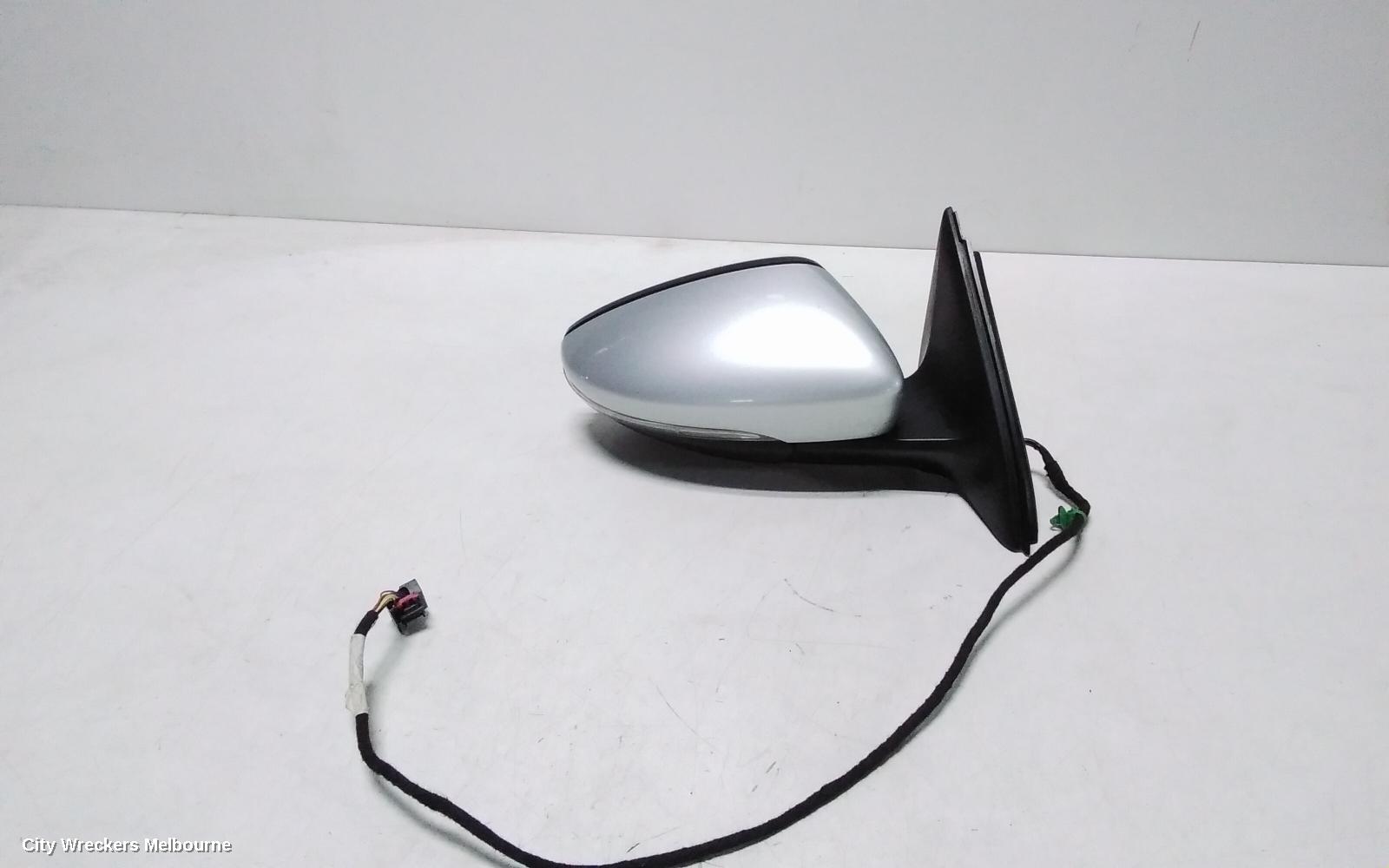 VOLKSWAGEN JETTA RIGHT DOOR MIRROR, 1B, POWER FOLD (6XP CODE), 02/2011 - 10/2014