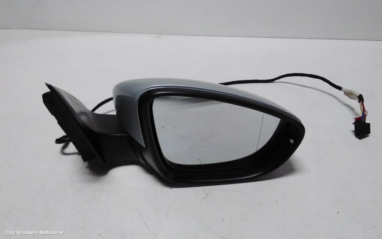 VOLKSWAGEN JETTA RIGHT DOOR MIRROR, 1B, POWER FOLD (6XP CODE), 02/2011 - 10/2014