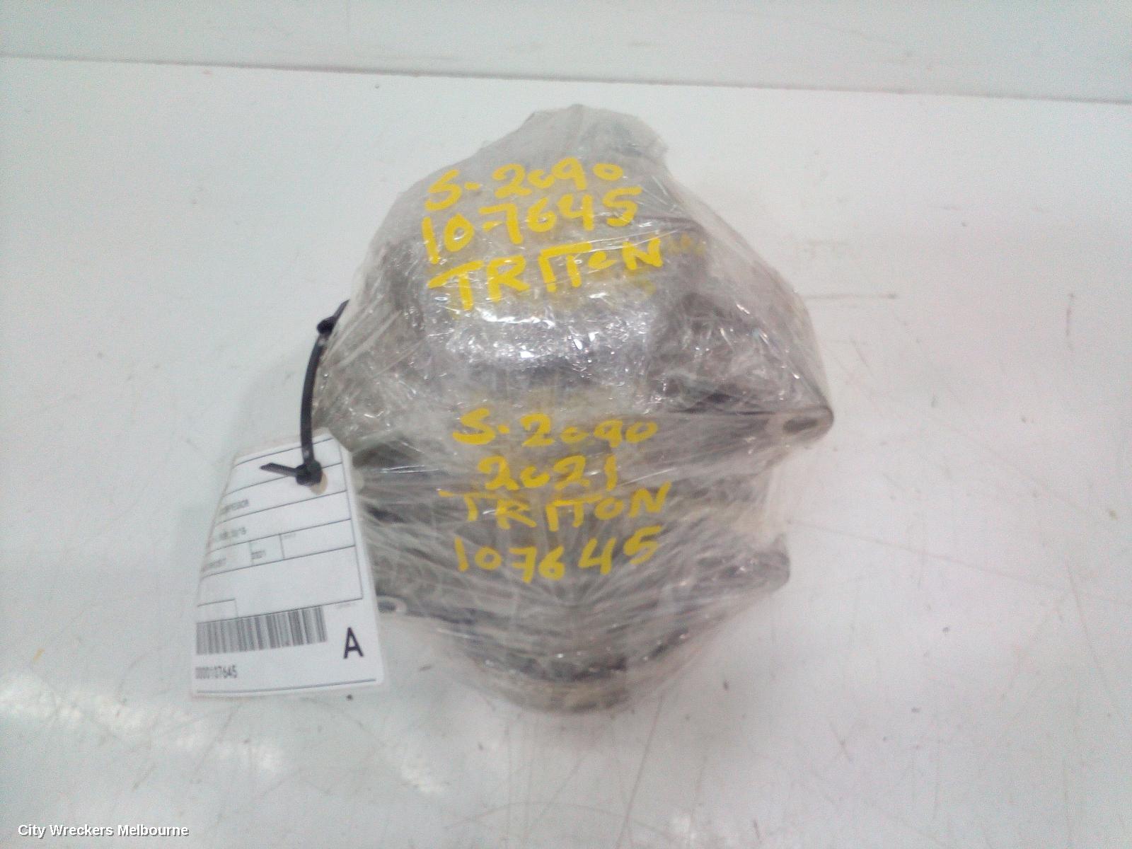 MITSUBISHI TRITON A/C COMPRESSOR, MQ-MR, 2.4, 4N15, DIESEL, 03/2015 ONWARDS