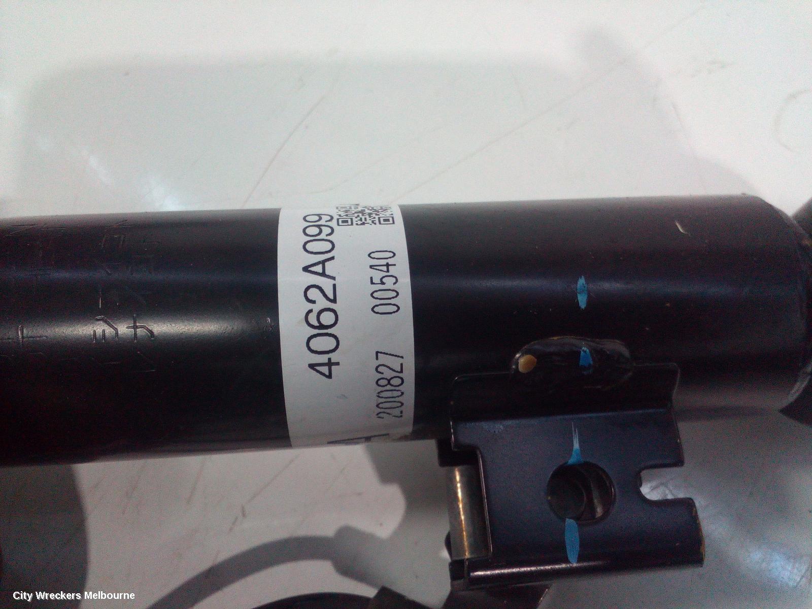 MITSUBISHI TRITON RIGHT FRONT STRUT, MQ-MR, 03/2015 - 10/2023