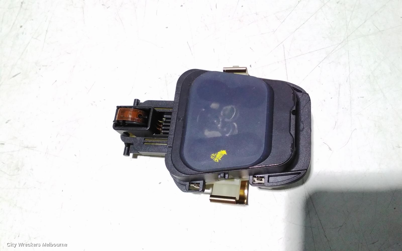 MERCEDES CLA CLASS, C117, 10/2013 - 02/2019, RAIN / LIGHT SENSOR MODULE A2469002603: 107667