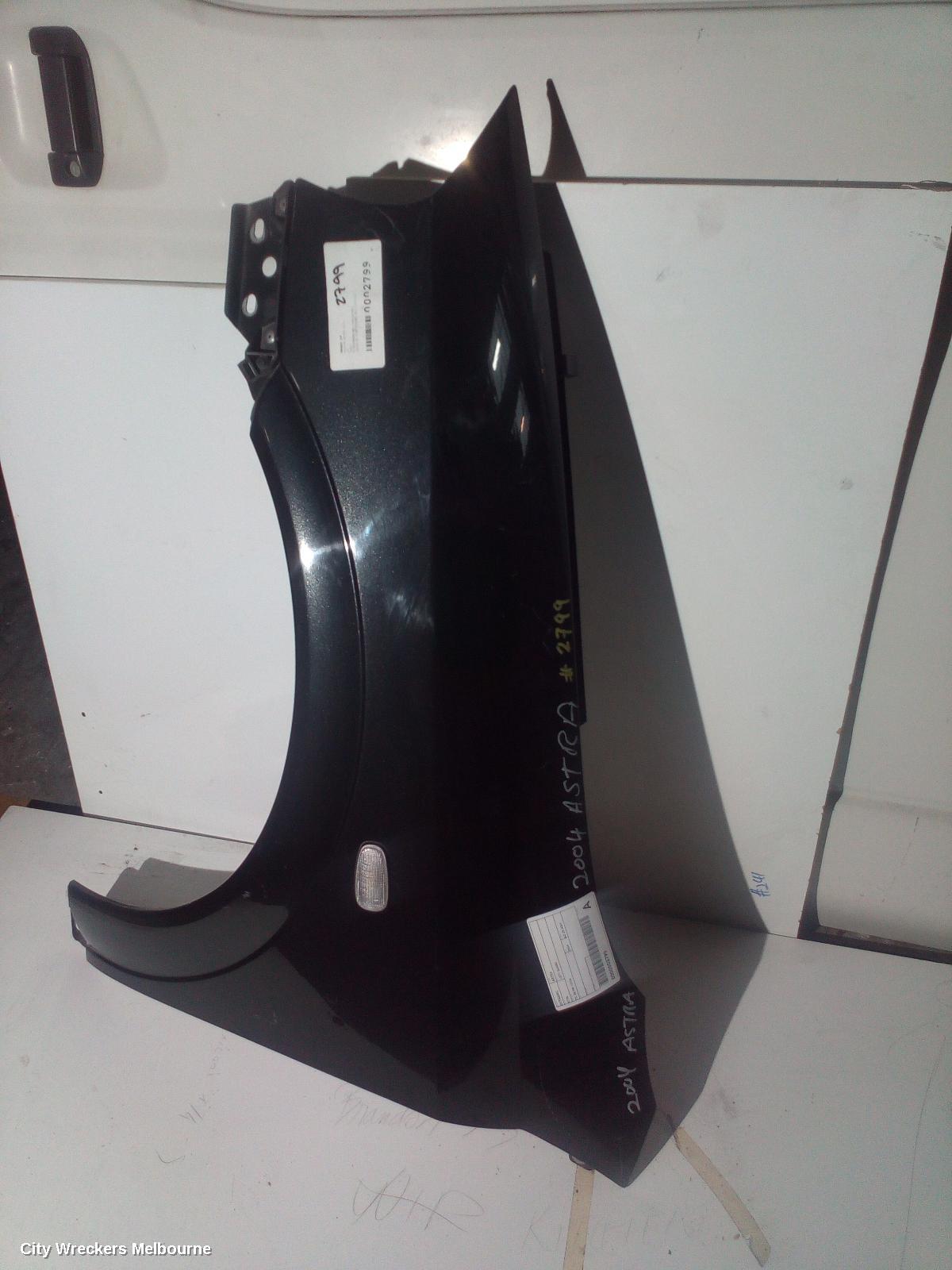 HOLDEN ASTRA LEFT GUARD, TS, 08/1998 - 10/2006