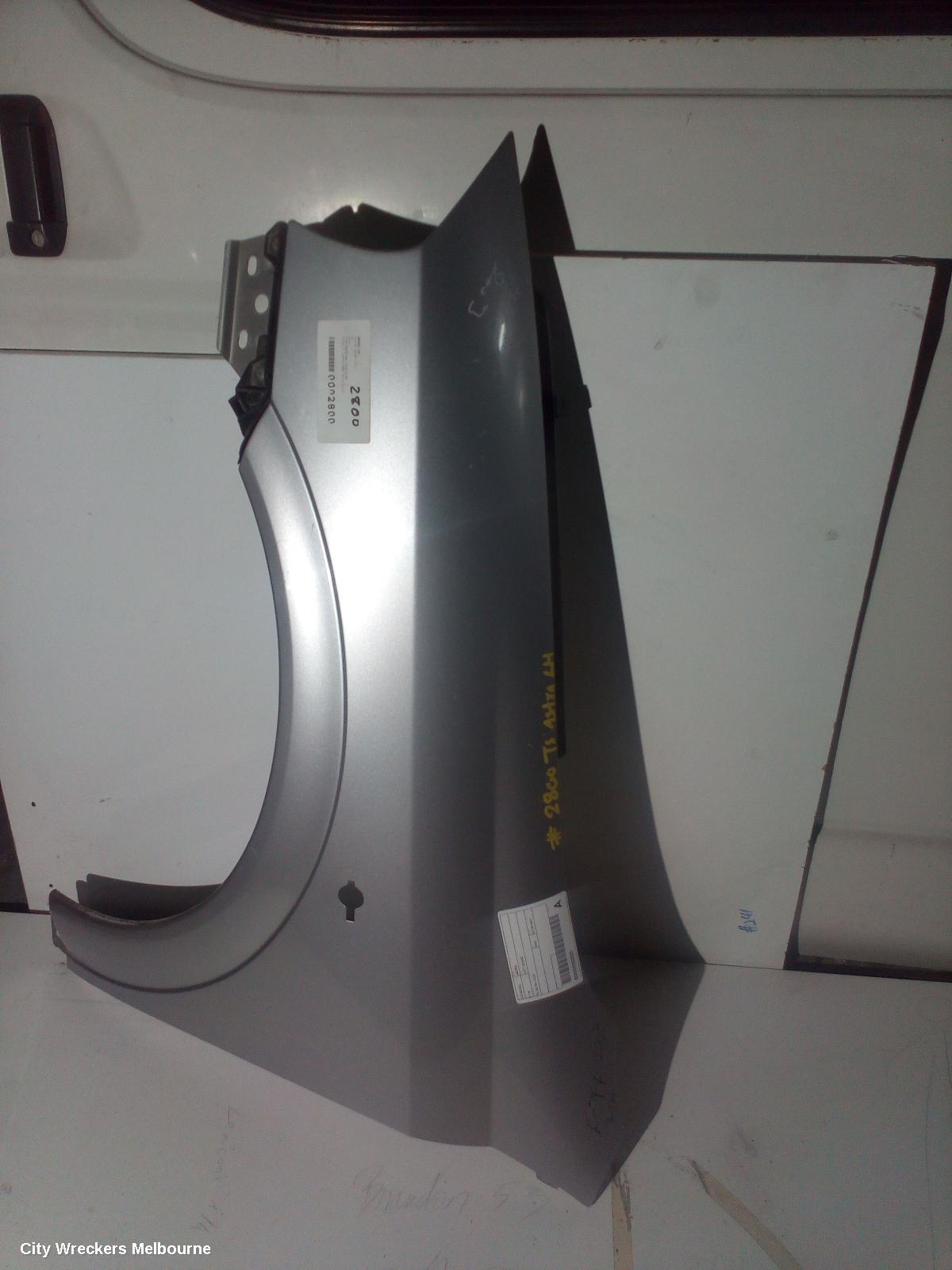 HOLDEN ASTRA LEFT GUARD, TS, 08/1998 - 10/2006