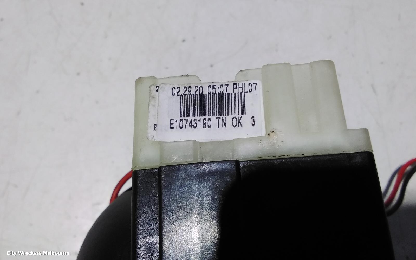 MITSUBISHI EXPRESS COMBINATION SWITCH, FLASHER SWITCH, MANUAL T/M, SN, 03/2020 - 12/2022