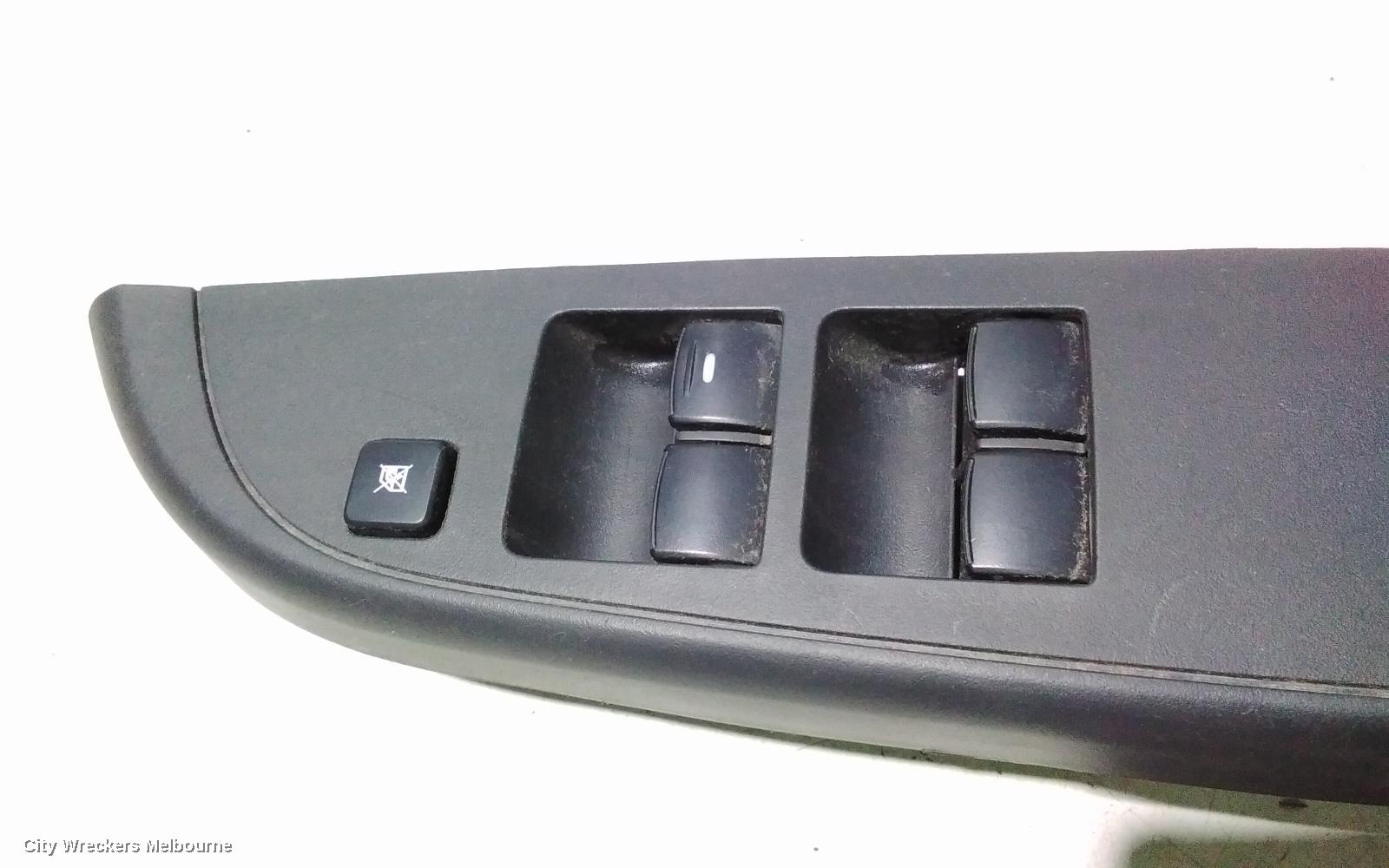 MITSUBISHI TRITON PWR DR WIND SWITCH, RH FRONT (MASTER SWITCH), 4 DOOR SWITCH TYPE, MQ-MR, 03/2015 ONWARDS