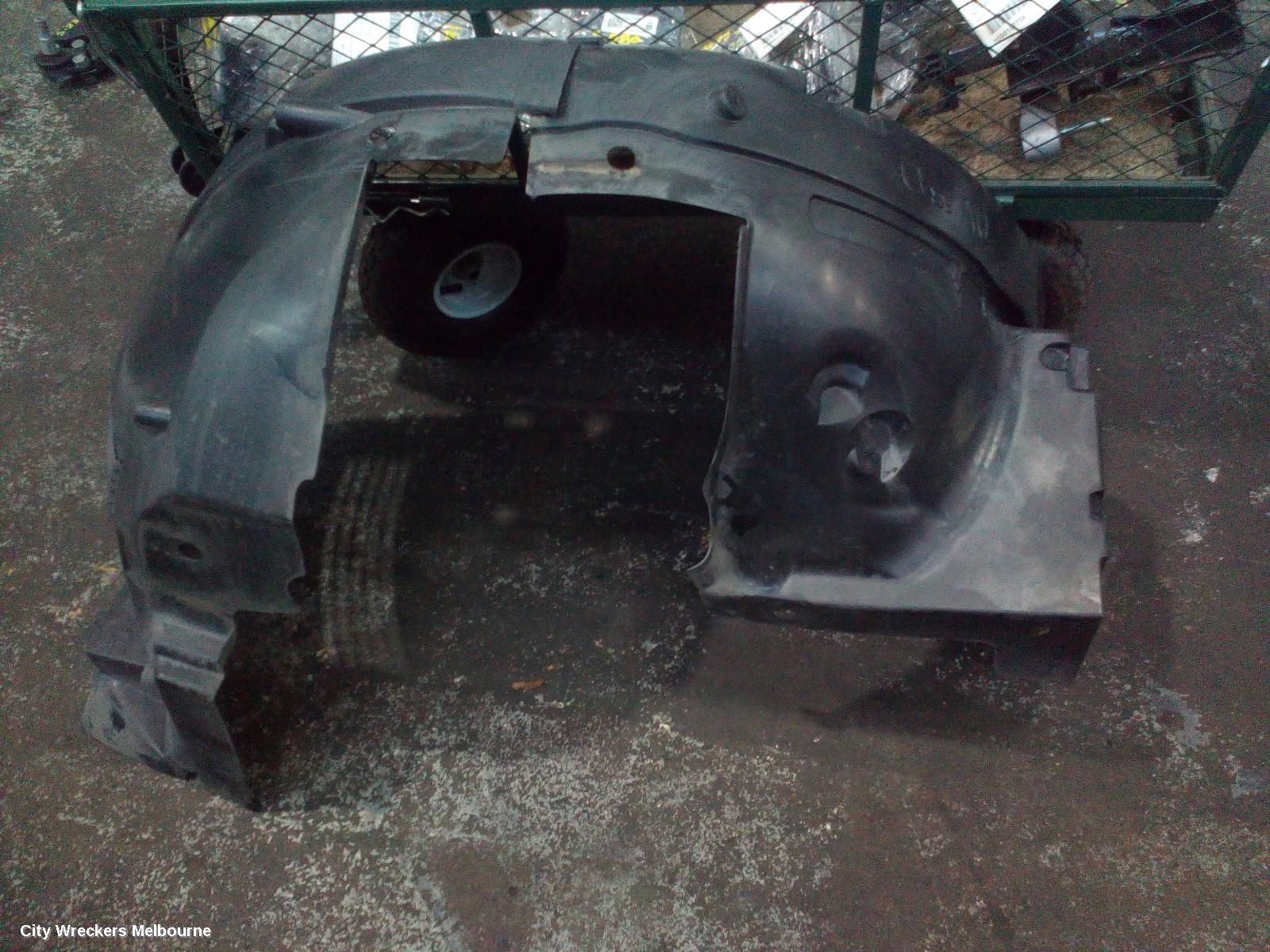 MITSUBISHI EXPRESS RIGHT GUARD LINER, SN, 03/2020 - 12/2022