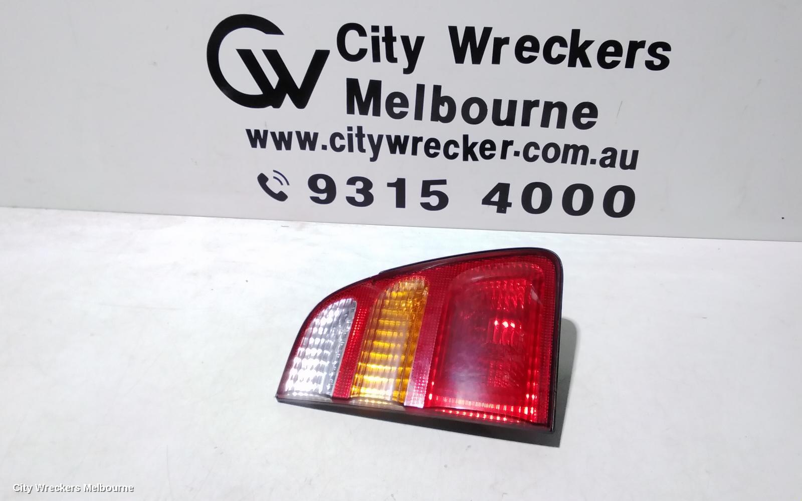 TOYOTA LANDCRUISER REAR GARNISH, 100 SERIES, TAILGATE LAMP (LH SIDE), 01/1998 - 08/2002
