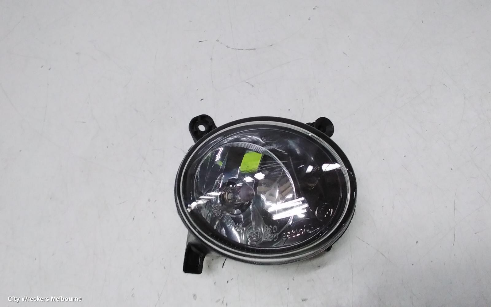 AUDI Q5 LEFT INDICATOR/FOG/SIDE, BUMPER FOGLAMP, 8R, 03/2009 - 01/2017