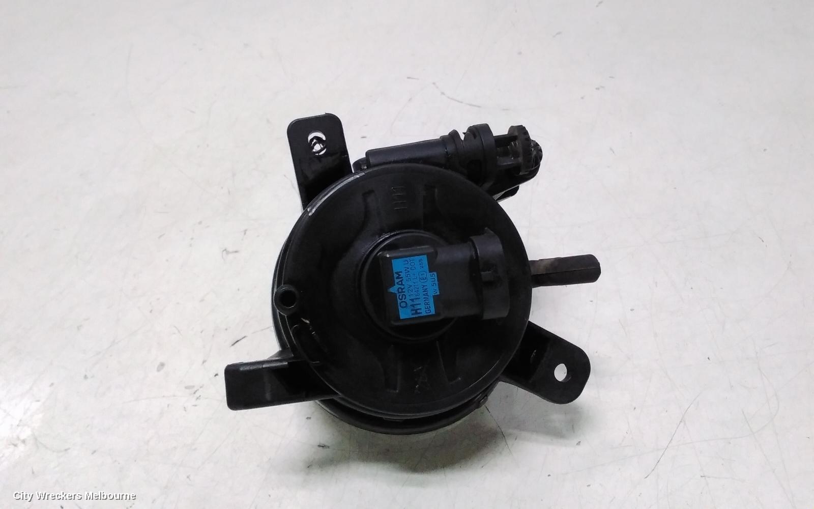 AUDI Q5 LEFT INDICATOR/FOG/SIDE, BUMPER FOGLAMP, 8R, 03/2009 - 01/2017