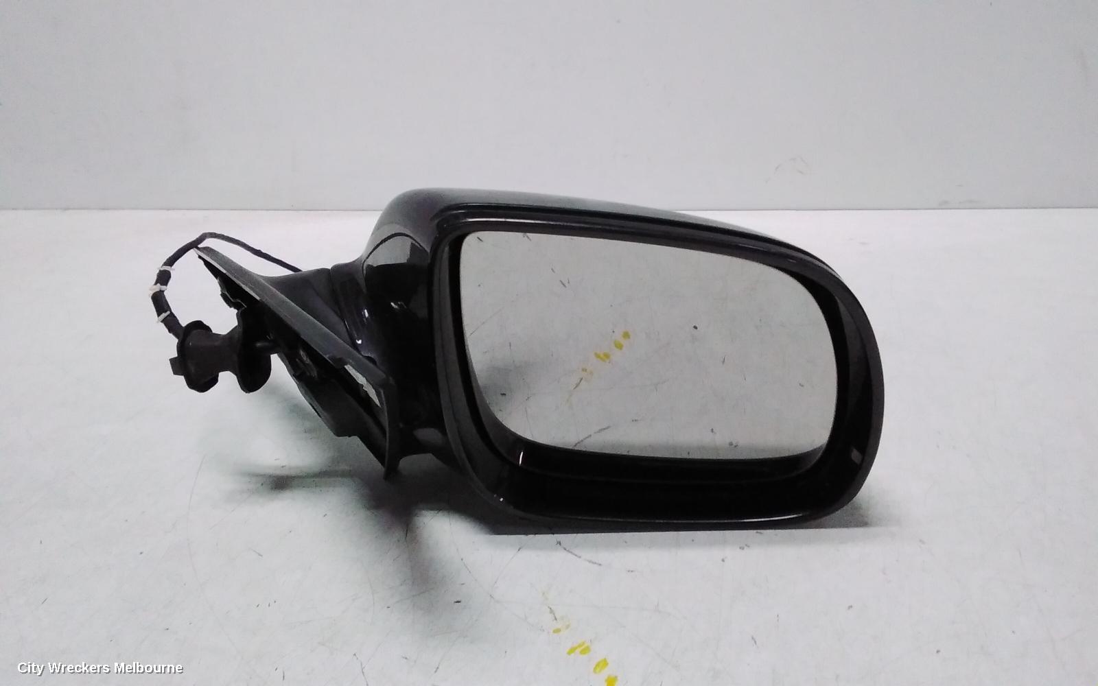 AUDI Q5 RIGHT DOOR MIRROR, 8R, MANUAL FOLD, NON LANE CHANGE ASSIST TYPE (6XC/7Y0 1PLUG, 7 WIRE), 03/2009 - 11/2014