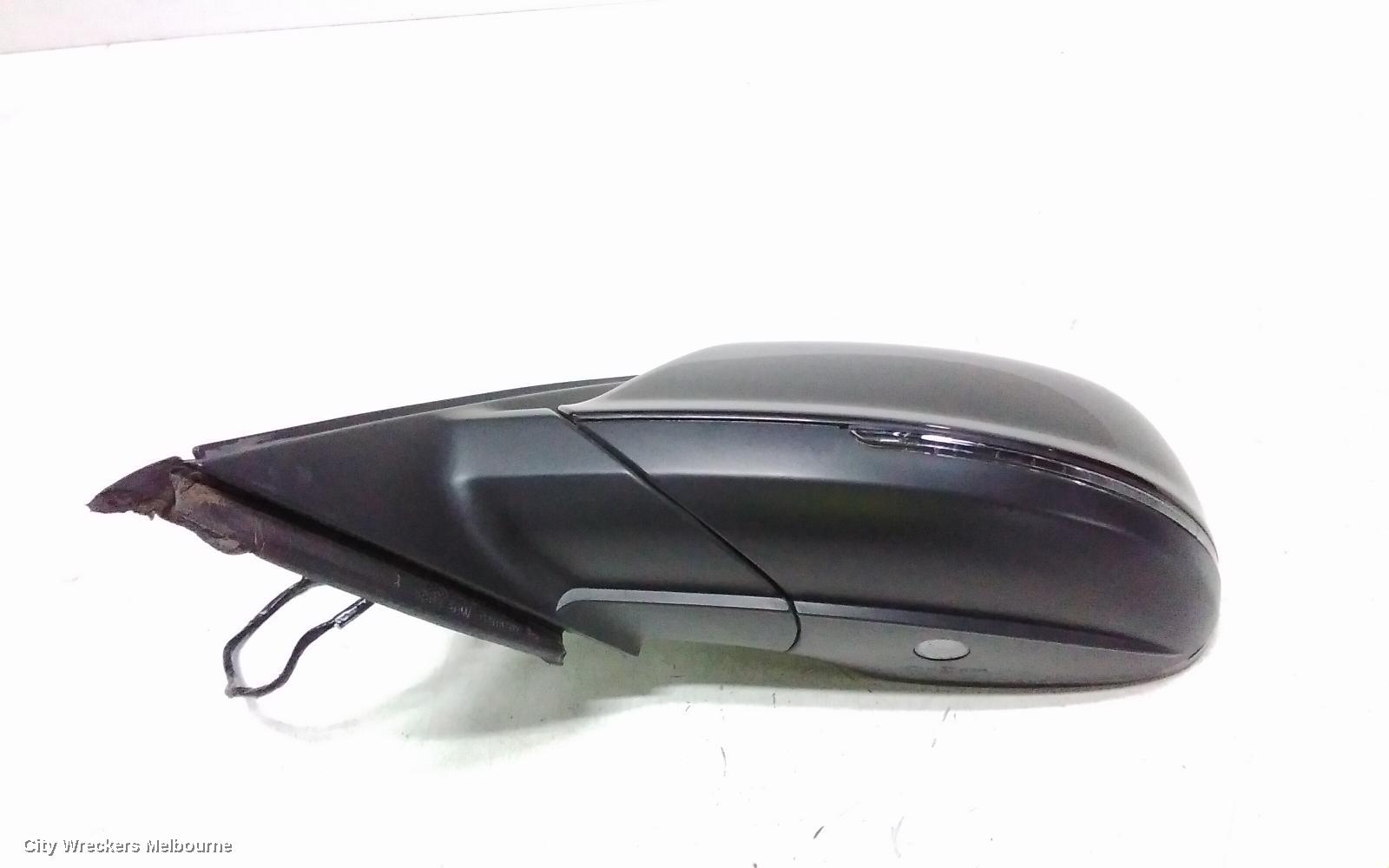 AUDI Q5 LEFT DOOR MIRROR, 8R, MANUAL FOLD, NON LANE CHANGE ASSIST TYPE (6XC/7Y0 1PLUG, 7 WIRE), 03/2009 - 11/2014