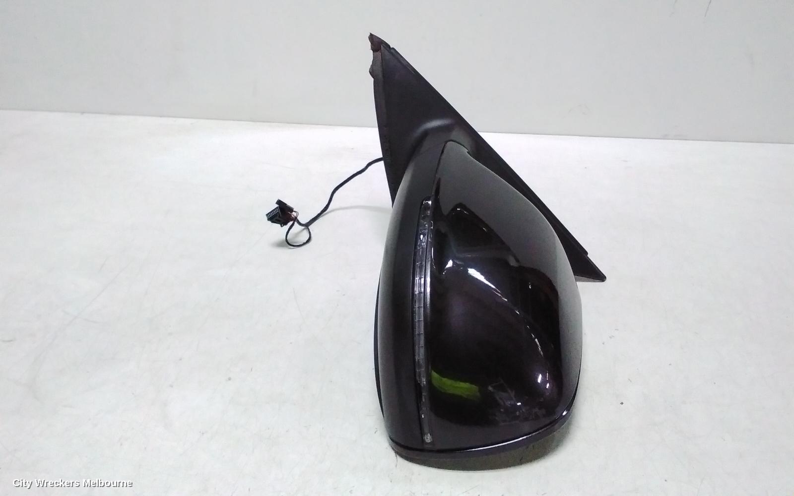 AUDI Q5 LEFT DOOR MIRROR, 8R, MANUAL FOLD, NON LANE CHANGE ASSIST TYPE (6XC/7Y0 1PLUG, 7 WIRE), 03/2009 - 11/2014