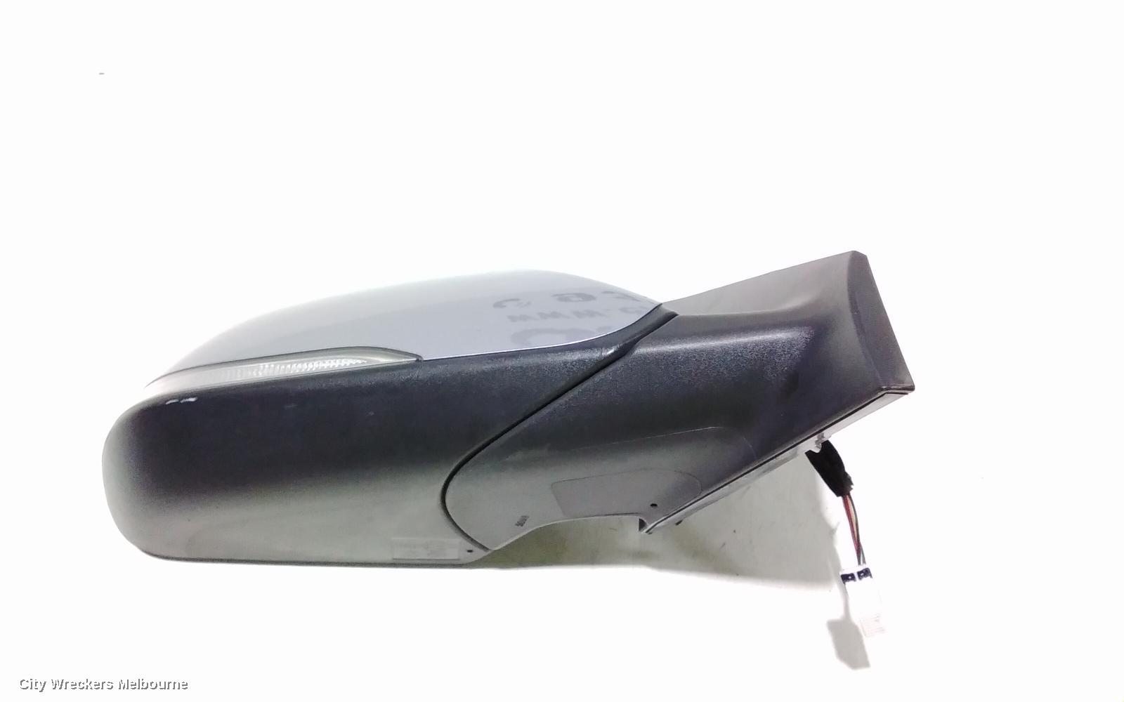 HYUNDAI SONATA RIGHT DOOR MIRROR, LF, COLOUR CODED, MANUAL FOLDING, 10/2014 - 01/2020
