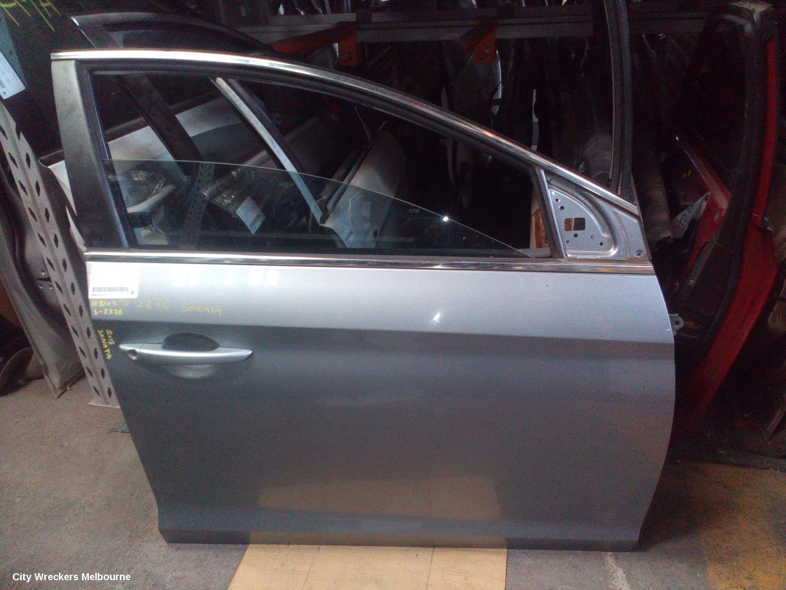 HYUNDAI SONATA RIGHT FRONT DOOR, LF, 10/2014 - 01/2020