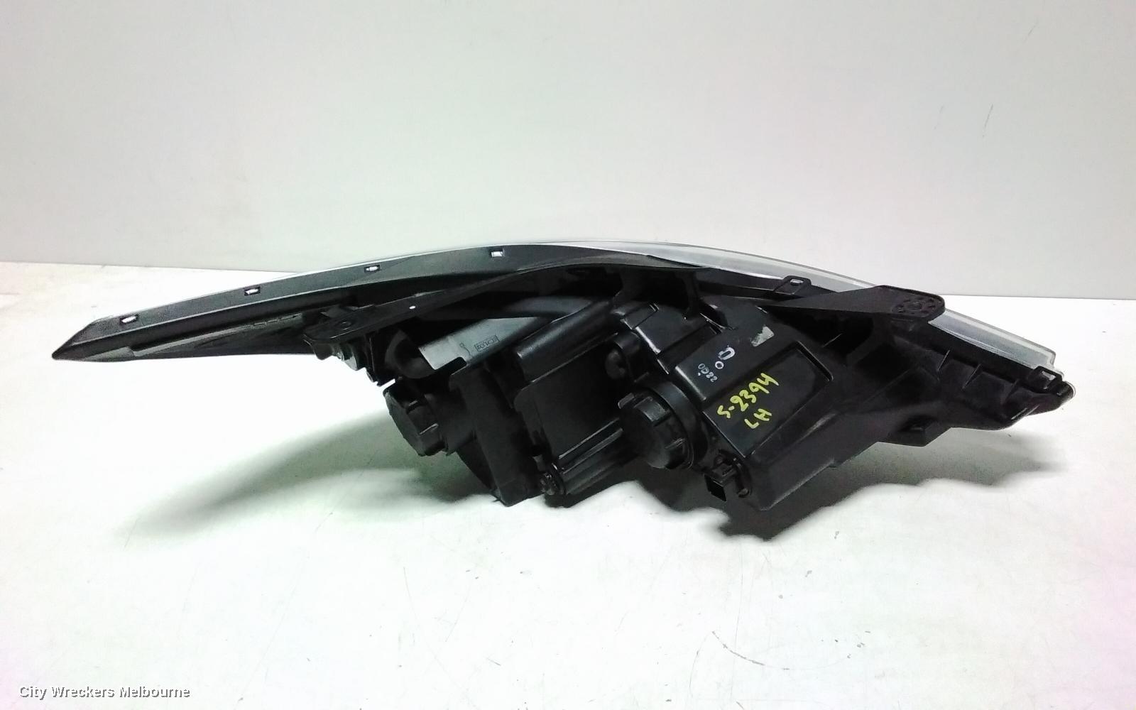 HYUNDAI I45 LEFT HEADLAMP, YF, 02/2010 - 04/2014