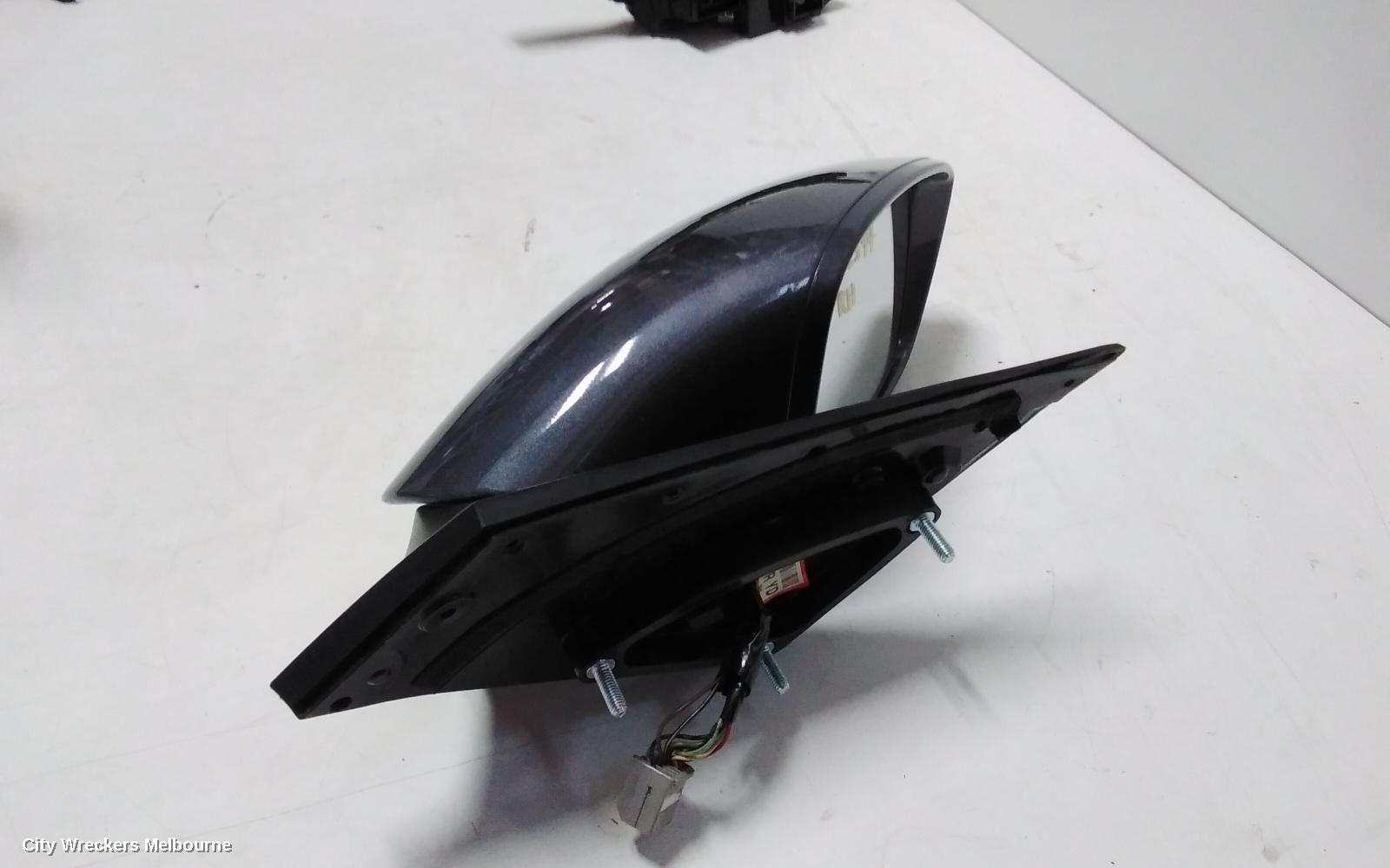 HYUNDAI I45 RIGHT DOOR MIRROR, YF, POWER FOLDING, W/ FLASHER TYPE, 02/2010 - 05/2013 (AUS ONLY)