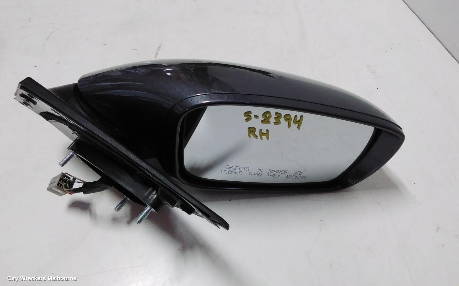 HYUNDAI I45 RIGHT DOOR MIRROR, YF, POWER FOLDING, W/ FLASHER TYPE, 02/2010 - 05/2013 (AUS ONLY)