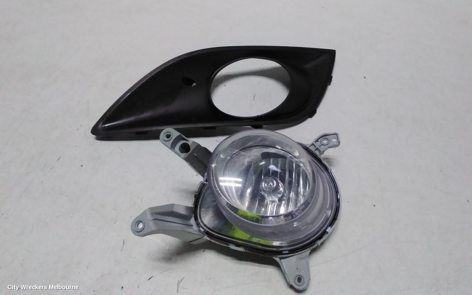 HYUNDAI VELOSTER LEFT INDICATOR/FOG/SIDE, BUMPER FOGLAMP, FS, TURBO TYPE, 07/2012 - 02/2018