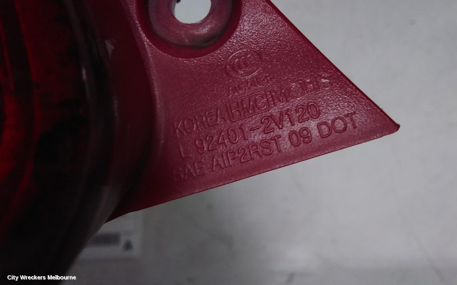 HYUNDAI VELOSTER LEFT TAILLIGHT, IN BODY, FS, LED TYPE, 12/2011 - 02/2018