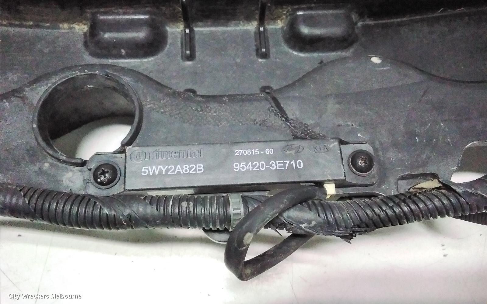 HYUNDAI VELOSTER R/BAR BRACKET/REINFO, MAIN REINFORCEMENT, FS, TURBO, 07/2012 - 02/2018