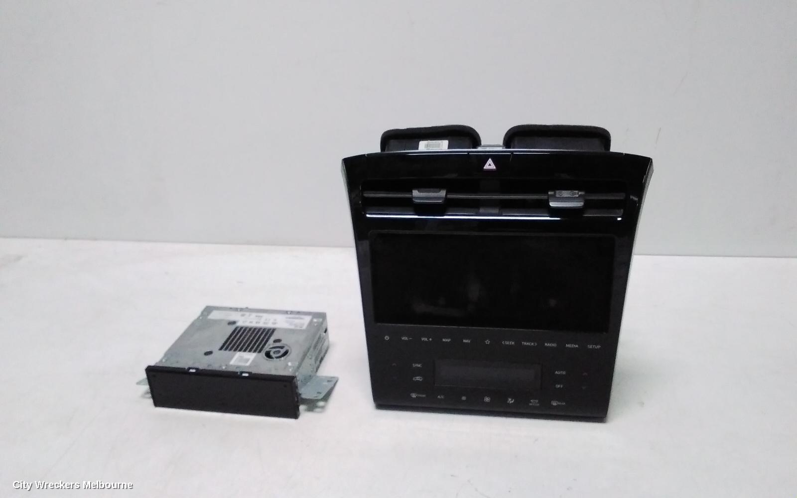 HYUNDAI TUCSON RADIO/CD/DVD/SAT/TV, HEAD UNIT, W/ SAT NAV, NX4, 02/2021 ONWARDS