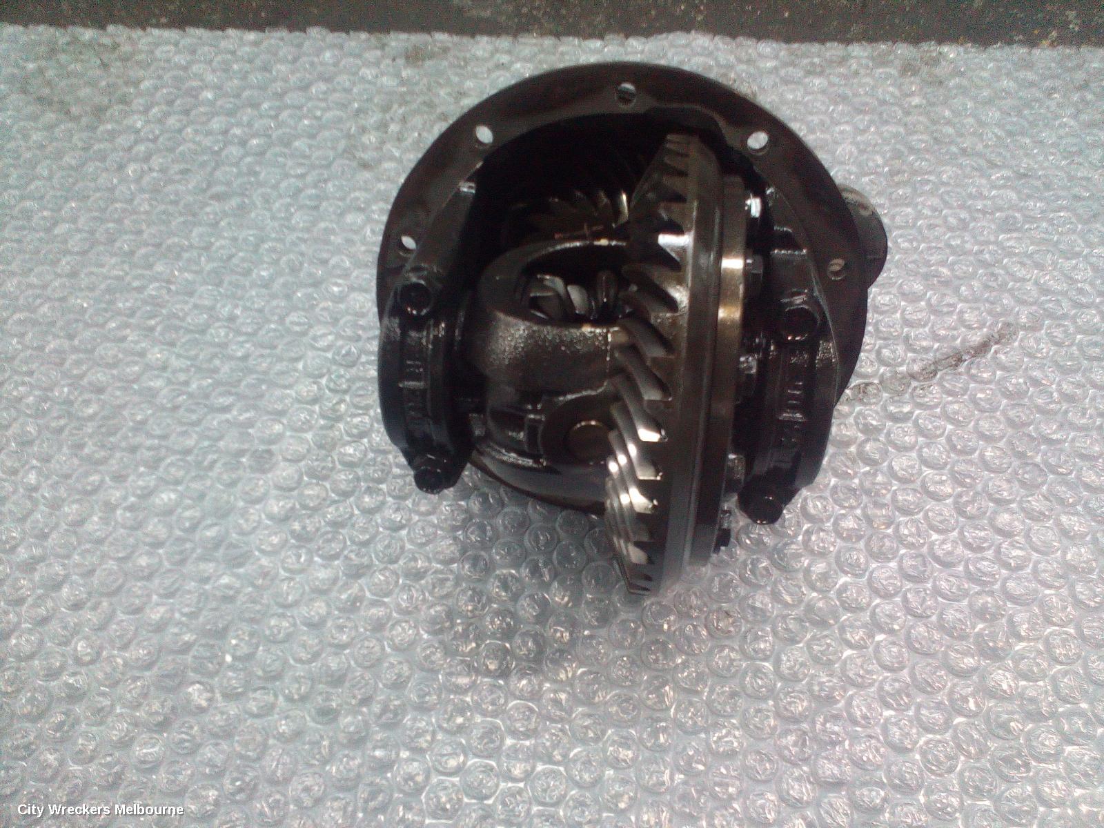TOYOTA HIACE DIFFERENTIAL CENTRE, REAR, DIESEL, 300 SERIES, 3.727 RATIO, 02/2019 ONWARDS