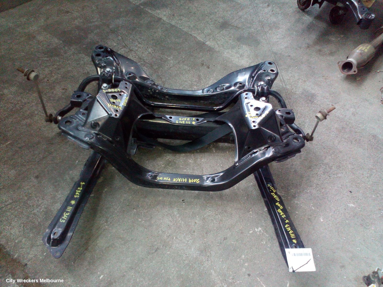 TOYOTA HIACE FRT XMEMBER/CRADLE, ENGINE CROSSMEMBER, DIESEL, 2.8, 300 SERIES, 02/2019 ONWARDS