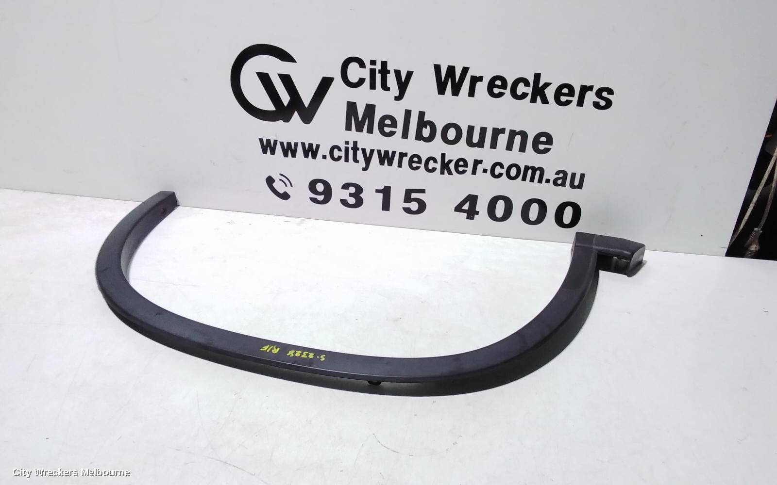 NISSAN XTRAIL WHEEL ARCH FLARE, RH FRONT, T31, 09/2007 - 12/2013