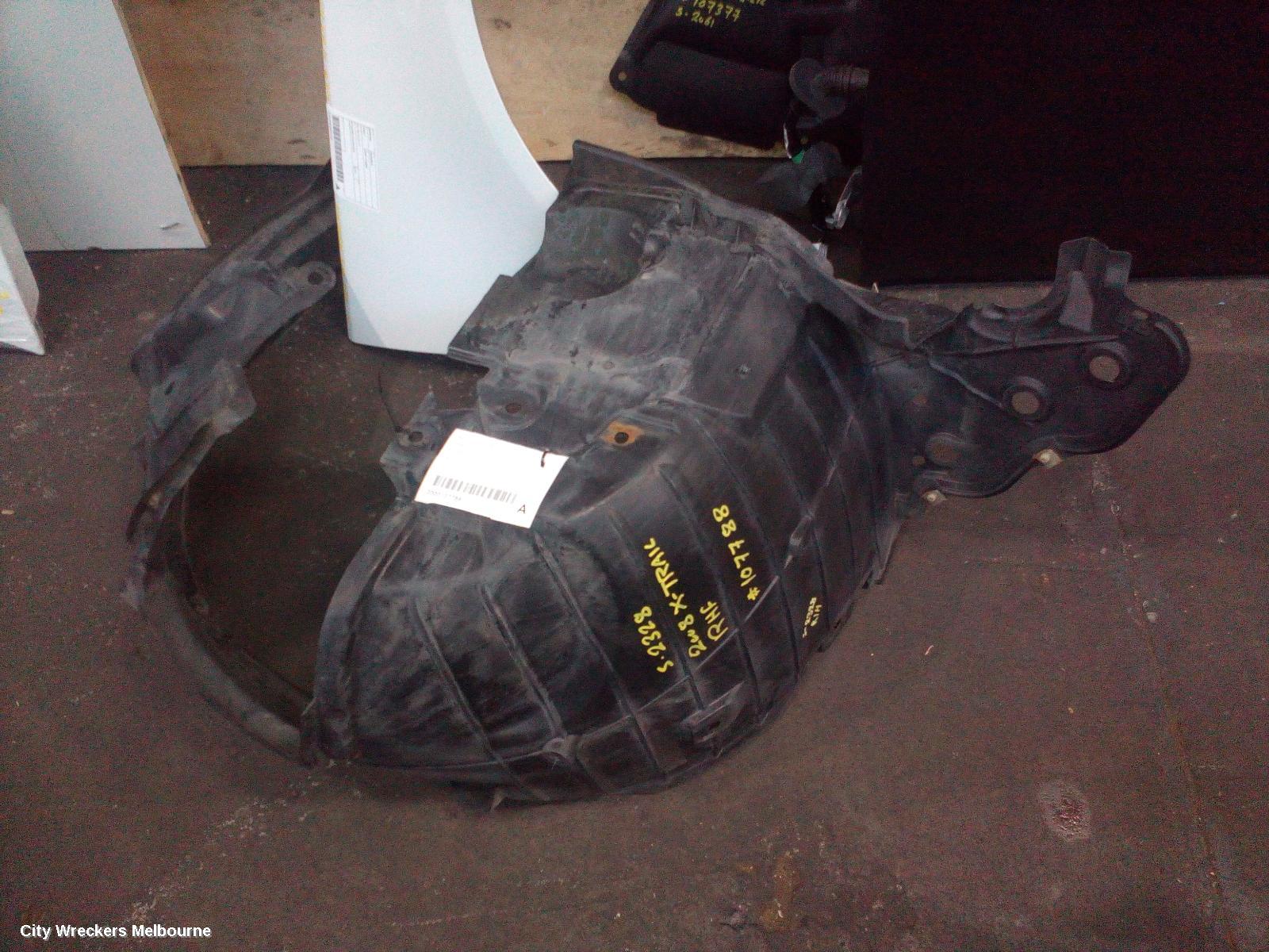 NISSAN XTRAIL RIGHT GUARD LINER, T31, PETROL, 09/2007 - 12/2013
