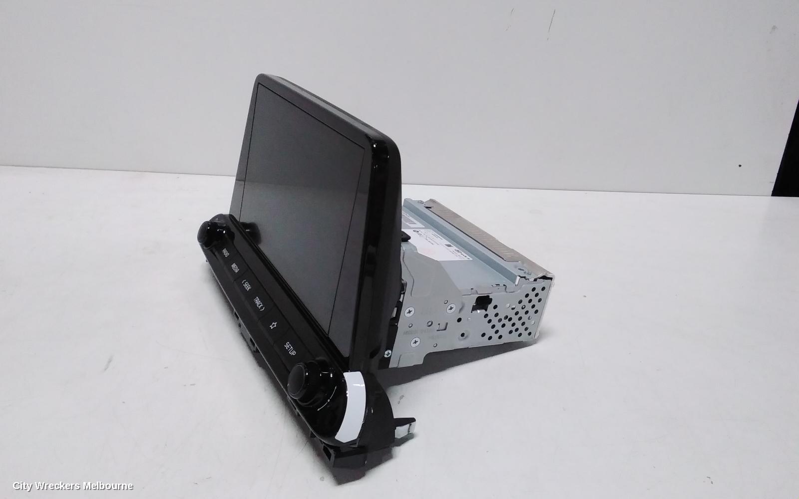 KIA CERATO RADIO/CD/DVD/SAT/TV, HEAD UNIT & TOUCHSCREEN, 8IN, W/WIRELESS SMARTPHONE INTEGRATION, BD, 04/2021 ONWARDS