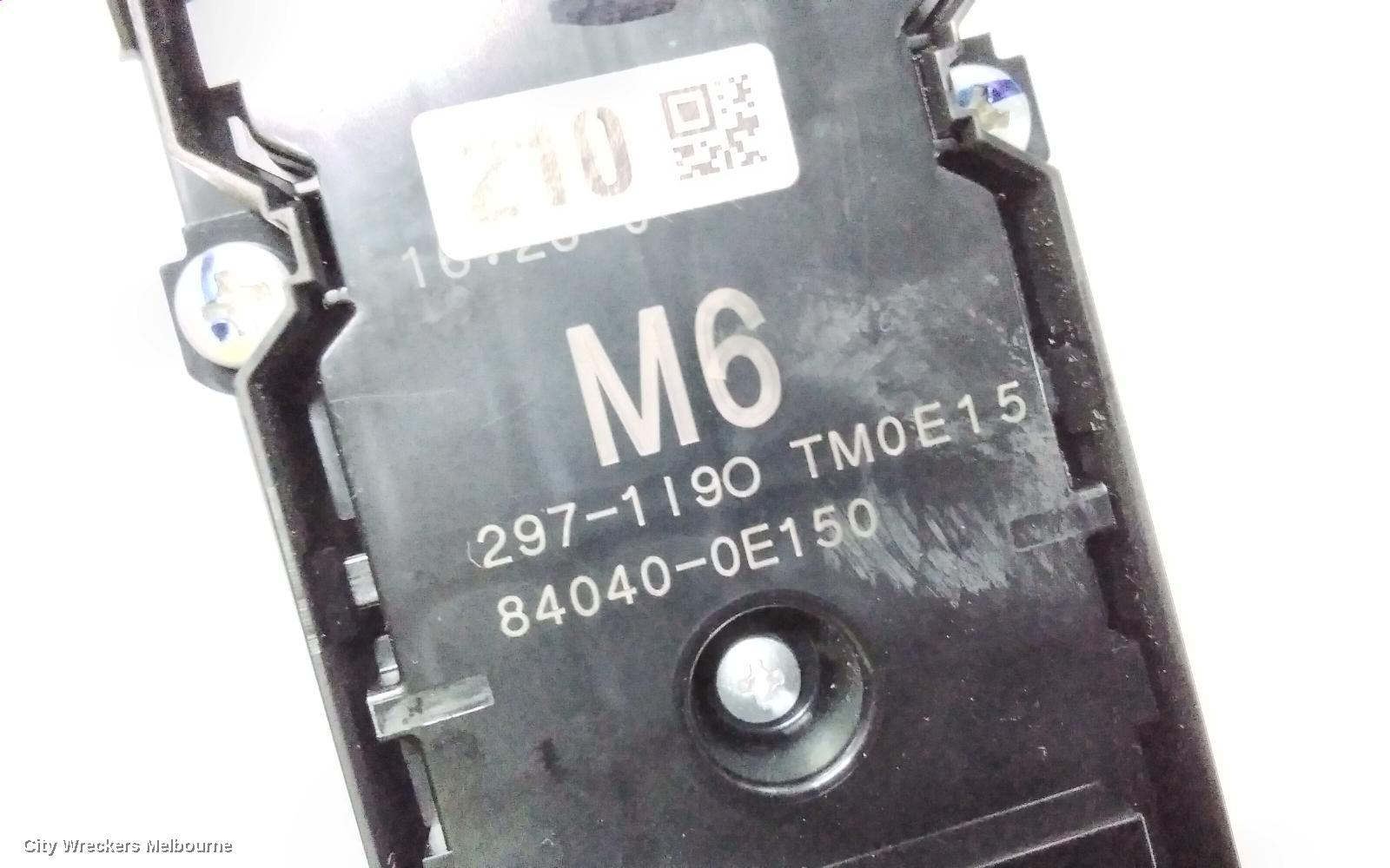 TOYOTA KLUGER PWR DR WIND SWITCH, XU70 SERIES, RH FRONT (MASTER SWITCH), BLACK EDGE TYPE, 03/2021 ONWARDS