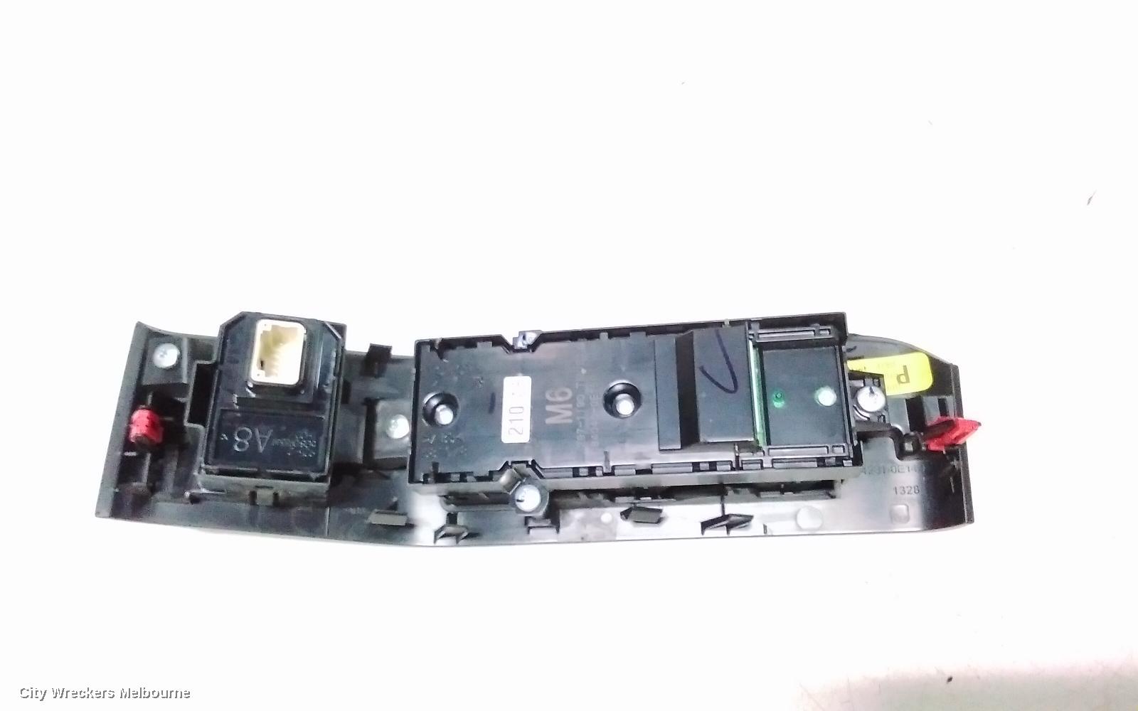 TOYOTA KLUGER PWR DR WIND SWITCH, XU70 SERIES, RH FRONT (MASTER SWITCH), BLACK EDGE TYPE, 03/2021 ONWARDS