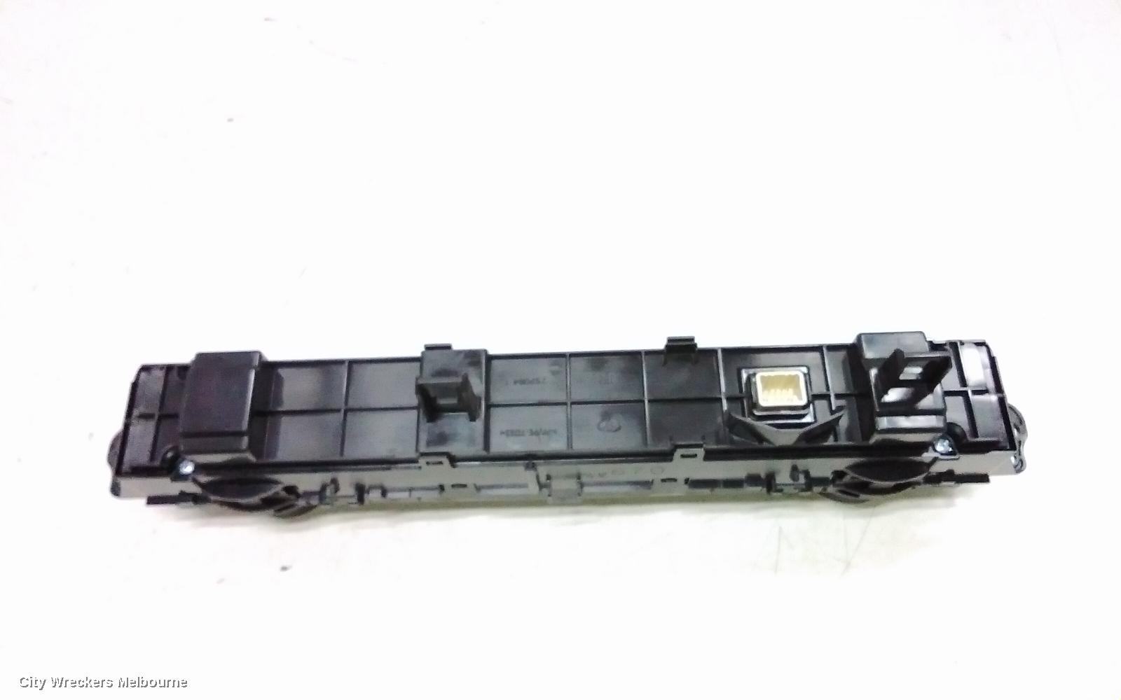 TOYOTA KLUGER HEATER/AC CONTROLS, XU70 SERIES, STANDARD TYPE (FRONT), 03/2021 ONWARDS