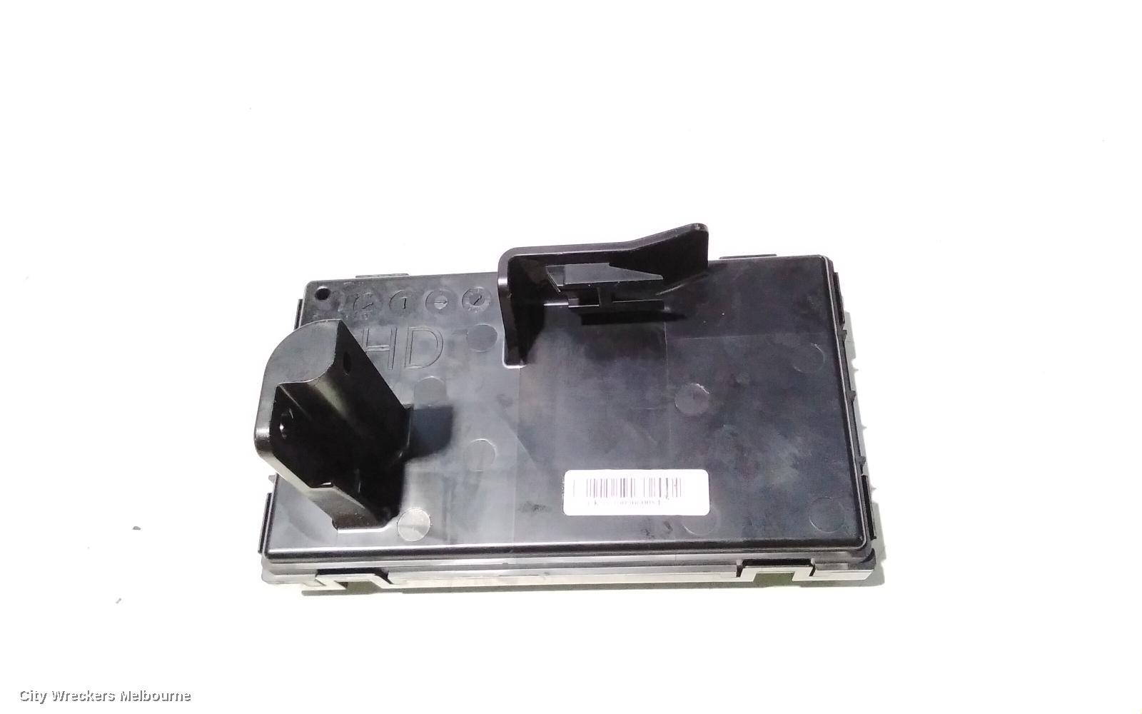 KIA STINGER, CK, 06/2017 - 04/2023, HEATER FAN CONTROL MODULE / P/N 97255-J5800: 107880