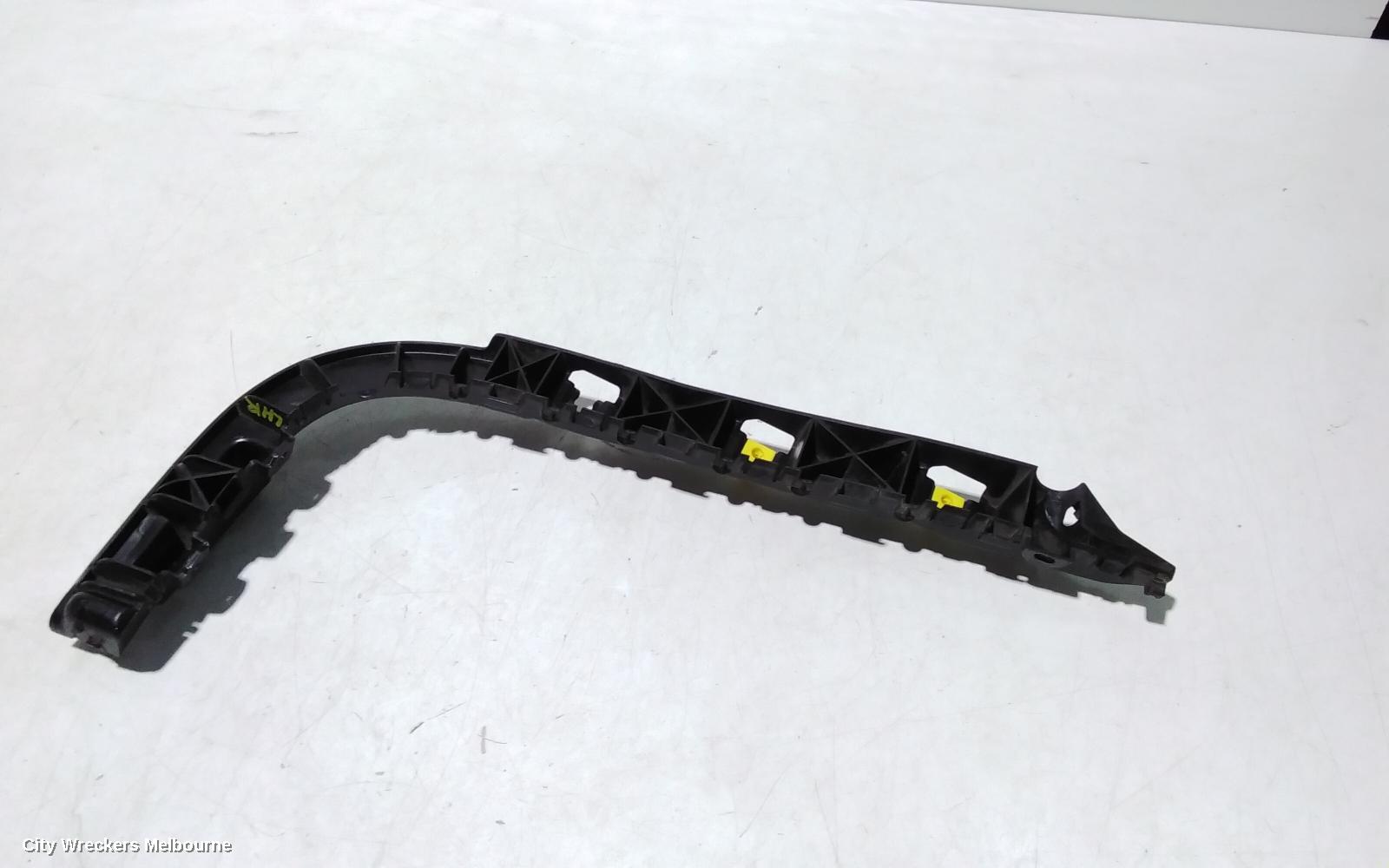 KIA STINGER, CK, 06/2017 - 04/2023, LEFT REAR BAR SLID BRAKET : 107892
