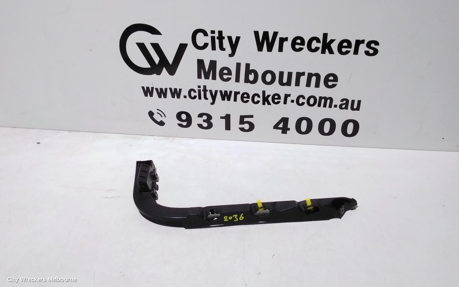 KIA STINGER, CK, 06/2017 - 04/2023, LEFT REAR BAR SLID BRAKET : 107892