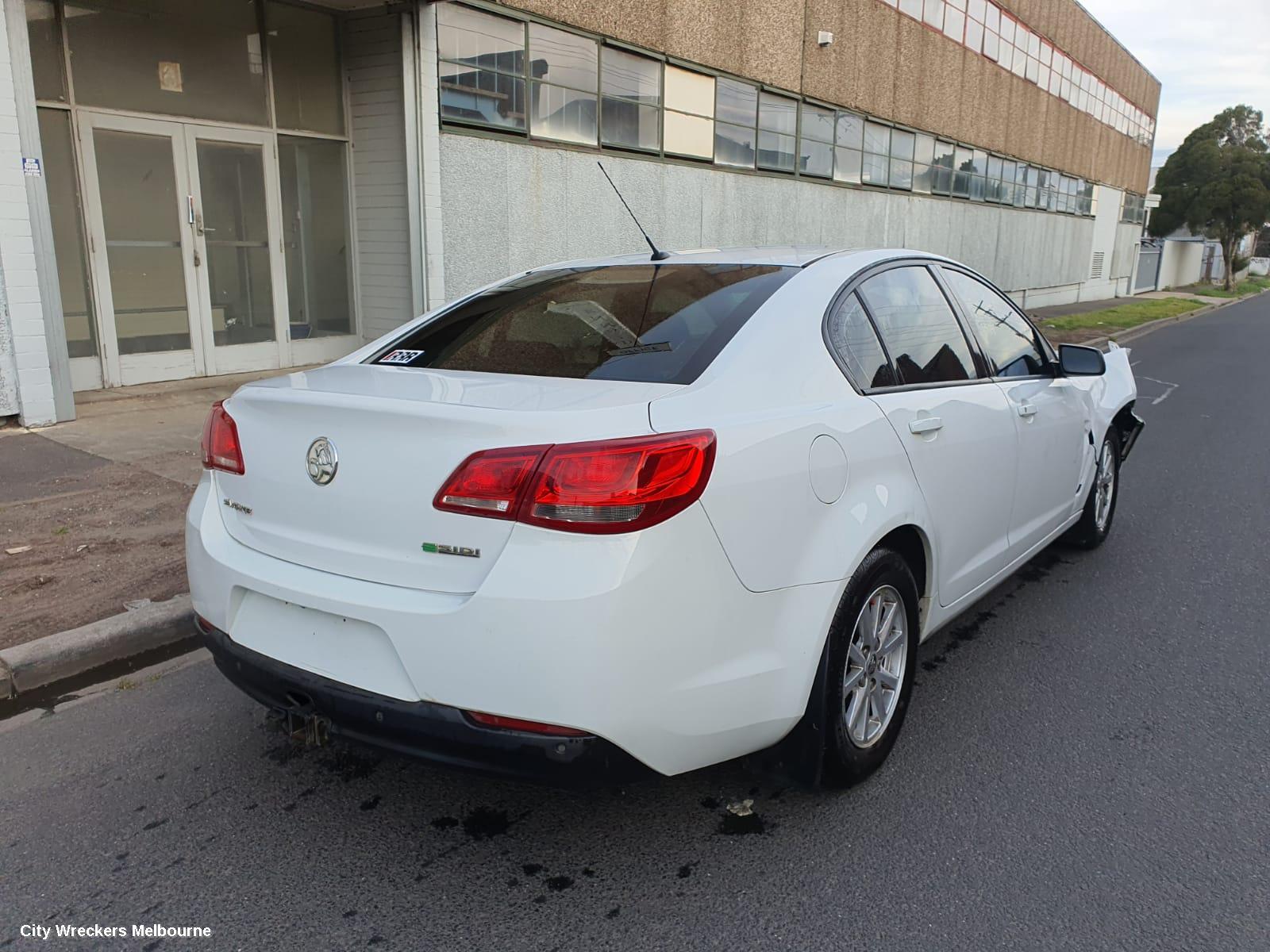 HOLDEN COMMODORE LEFT TAILLIGHT, VF, SEDAN, CLEAR TYPE, EVOKE/SV6/SS/INTERNATIONAL, 05/2013 - 12/2017