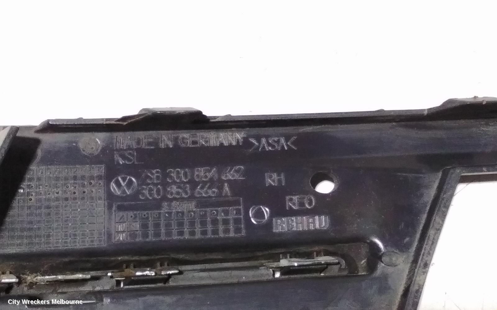 VOLKSWAGEN PASSAT RIGHT INDICATOR/FOG/SIDE, B8/MK7, BUMPER FOGLAMP, STANDARD TYPE, 06/2015 - 10/2019