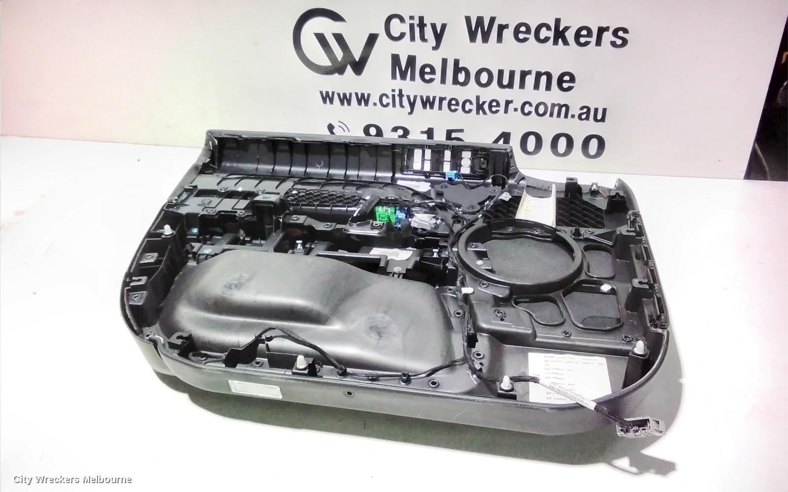 LAND ROVER RANGEROVER SPORT DOOR TRIM, RH FRONT, L494, BLACK, LEATHER, 06/2013 - 04/2022