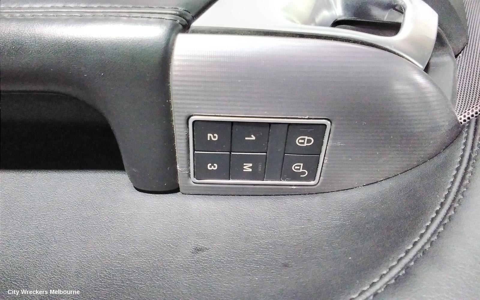 LAND ROVER RANGEROVER SPORT DOOR TRIM, RH FRONT, L494, BLACK, LEATHER, 06/2013 - 04/2022