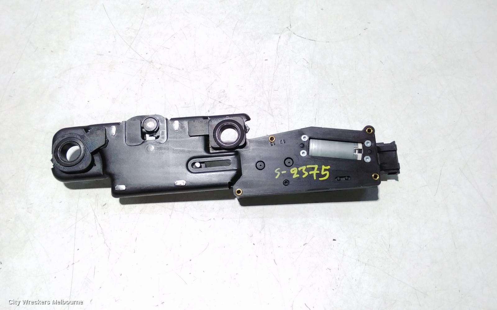 AUDI Q3 DOOR/BOOT/GATE LOCK, TAILGATE LOCK, 8U, 07/2013 - 12/2018