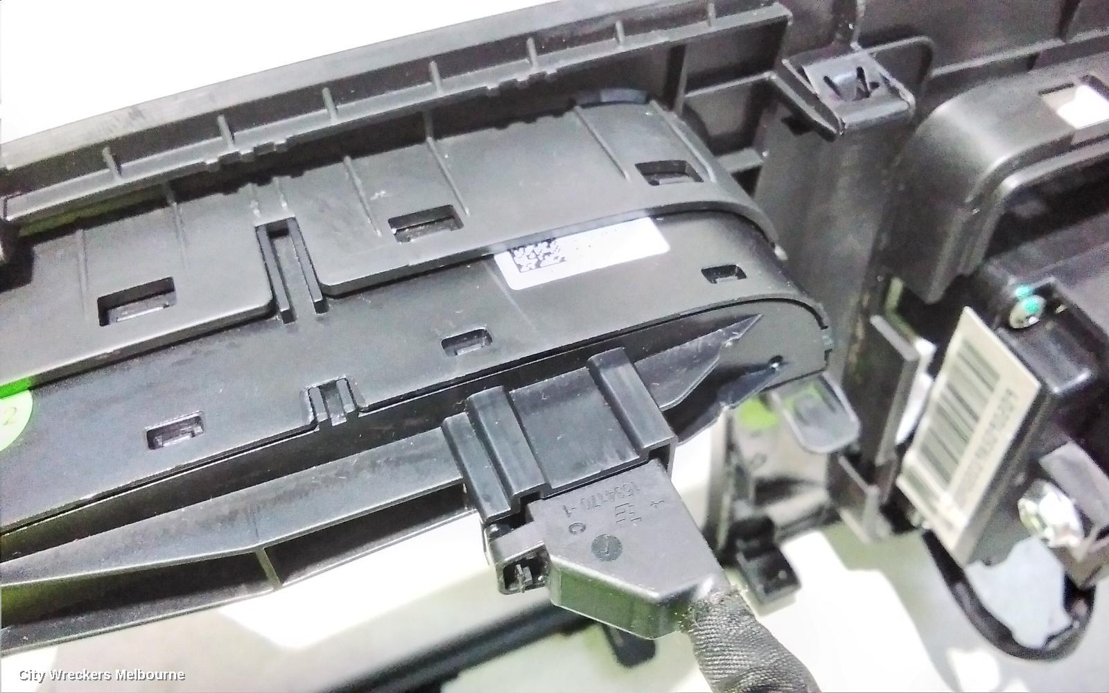 LDV G10 GEAR STICK/SHIFTER, AUTO, DIESEL, 2.0, TURBO, 8 SPEED, (G10+) ROUND SWITCH TYPE SV7C, VAN, 06/2021 ONWARDS