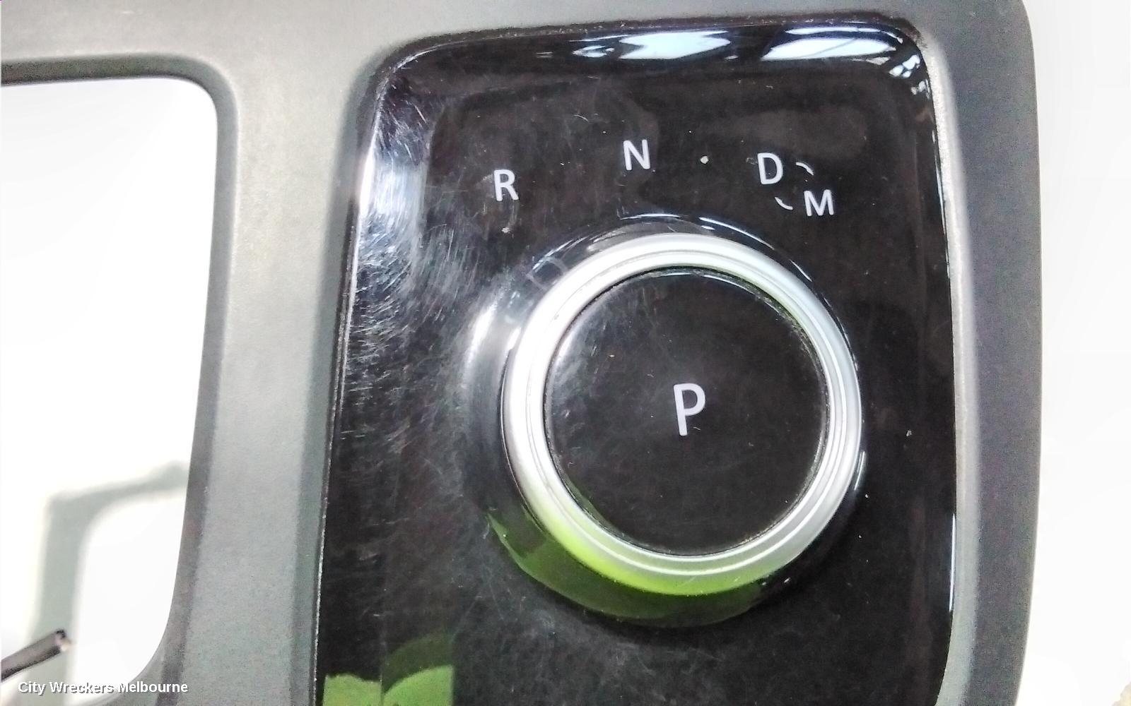 LDV G10 GEAR STICK/SHIFTER, AUTO, DIESEL, 2.0, TURBO, 8 SPEED, (G10+) ROUND SWITCH TYPE SV7C, VAN, 06/2021 ONWARDS