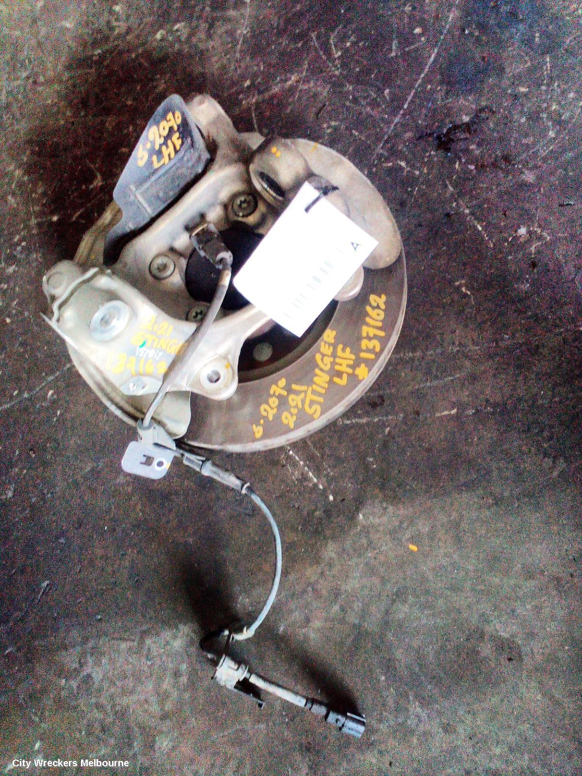 KIA STINGER LEFT FRONT HUB ASSEMBLY, CK, NON ADAPTIVE SUSPENSION TYPE, 06/2017 - 04/2023